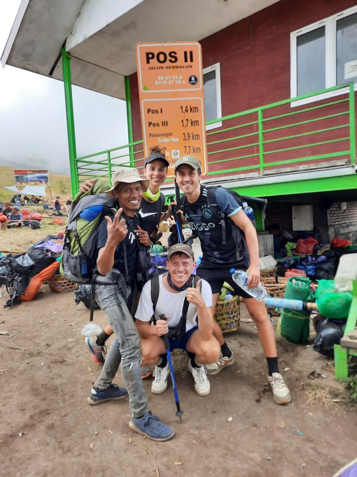 Mount Rinjani Guest House Sajang Bagian luar foto